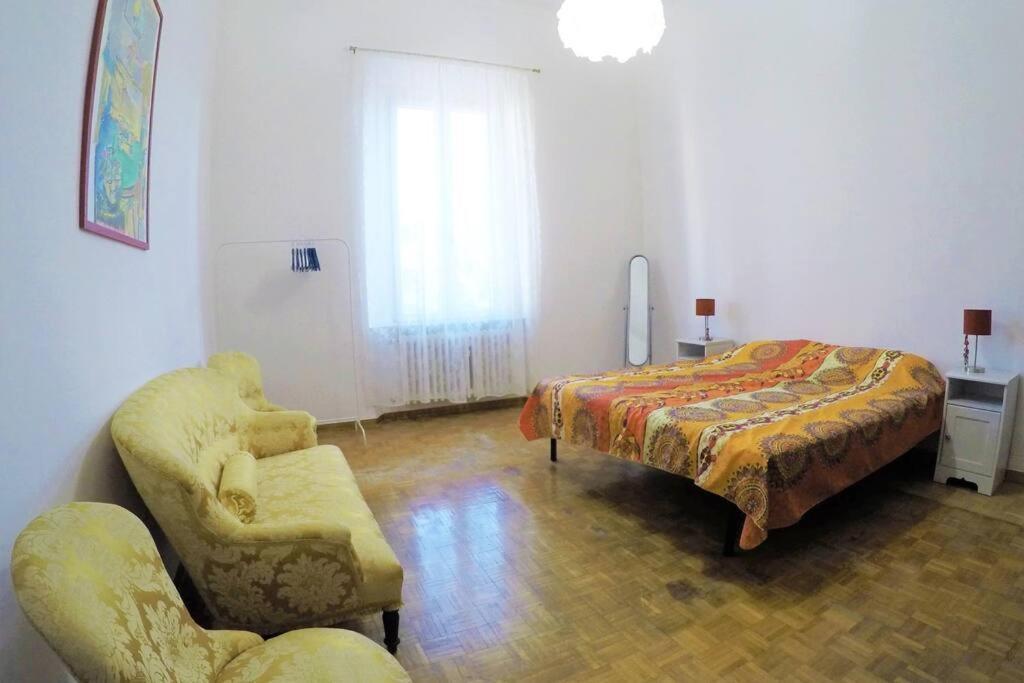 Gabry'S Home Three-Bedroom Big Apartment Near City Center & Train Station To Pisa And Florence & Ferries To Sardegna Corsica リヴォルノ エクステリア 写真